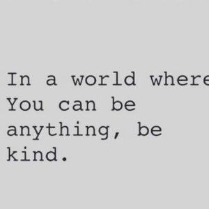 Meet your Posher, Holly